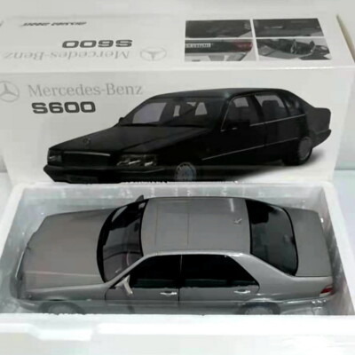 1/18 Scale Mercedes-Benz S600 W140 1990 Silver Diecast Car Model