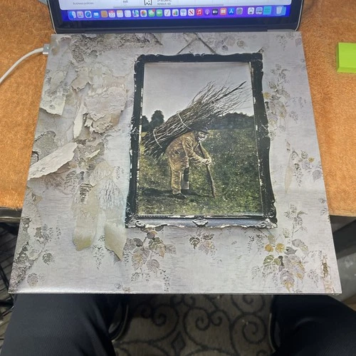 Led Zeppelin~IV LP~ATLANTIC REISSUE~SD 19129~SRC PRESSING~PLAYS EX~VG++/NM