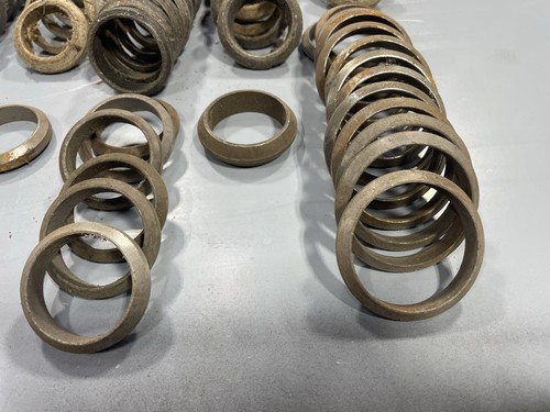 (70) NOS EXHAUST DOUGHNUT GASKETS 6 SIZES 1960'S 1970'S Assorted LOT BULK - Picture 5 of 8