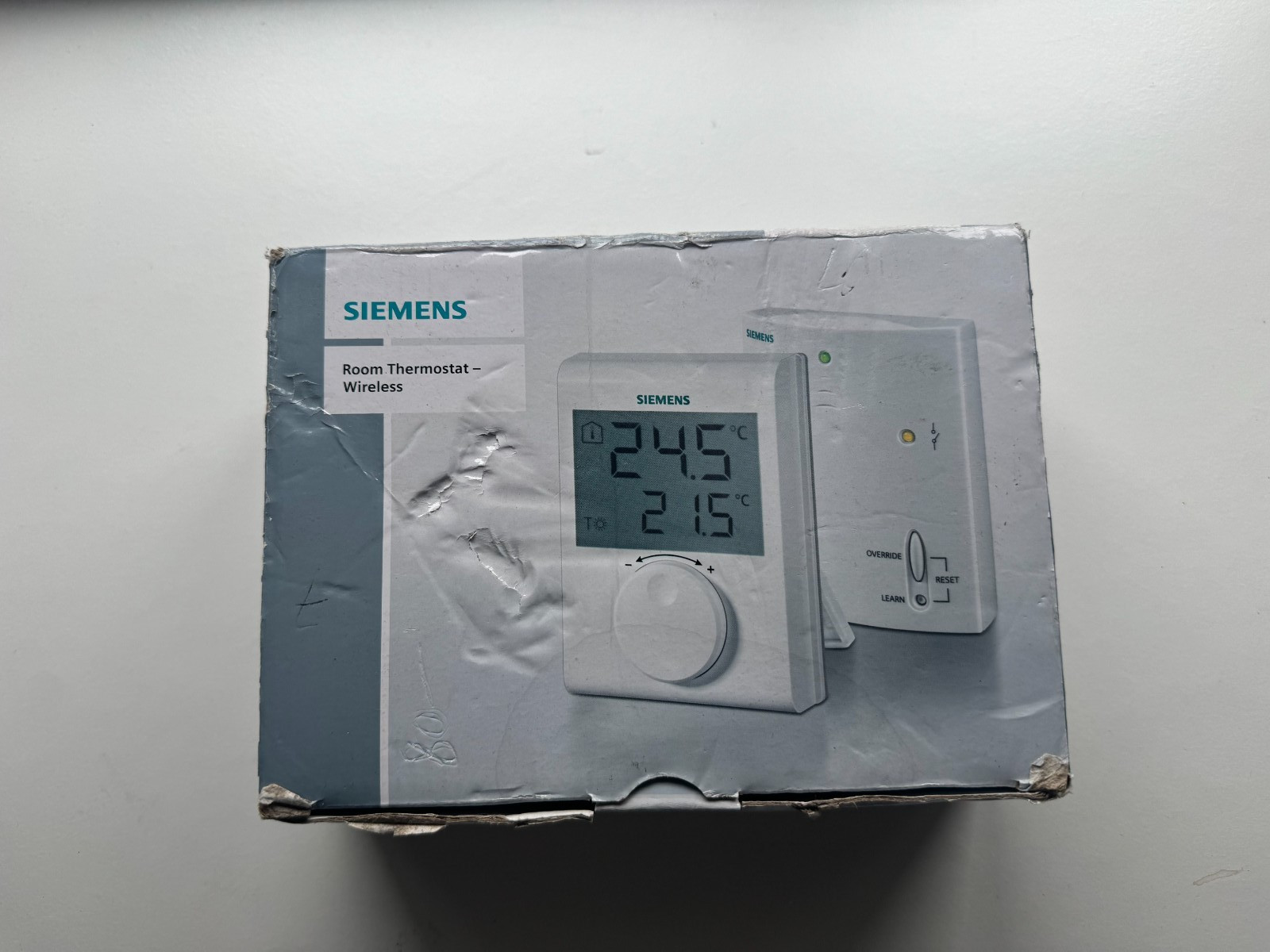 Siemens RDH100RF/SET Wireless Thermostat and Receiver
