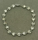 Vintage Avon NR Silver Tone Rhinestone Heart 7" Bracelet Costume Jewelry