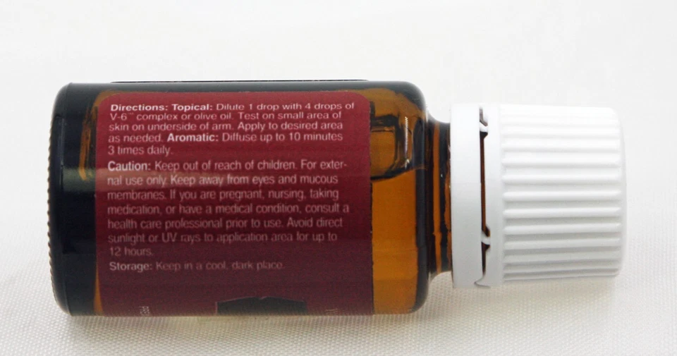 Mezcla de aceites esenciales Young Living Thieves, 15 ml Foto 2 de 2