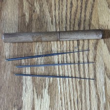 Vintage Set 3 Crochet Hooks or Latch Hooks in Wood Case 4.75" Textile Tool 1930s