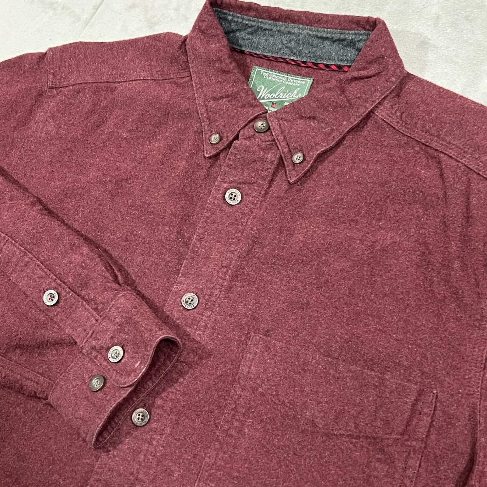 Woolrich Men's M Medium Maroon Red Flannel Chamois Button Down Shirt Long Sleeve
Opens in a new wind