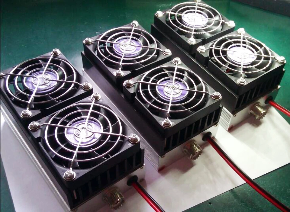 Amplificador de Potencia Radioaficionado 80W 400MHz-470MHz UHF FM para Interphone Coche 13.8V Foto 3 de 4