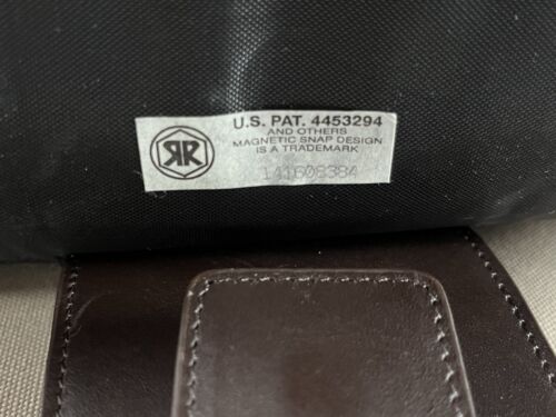 Borsa messenger unisex a tracolla Banana Republic grande neutra tela pelle - Foto 2 di 14
