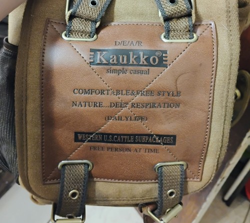 KAUKKO Unisex Adult Daypack Backpack - Grey, Medium Size, Classic Mountaineering Style - View #8