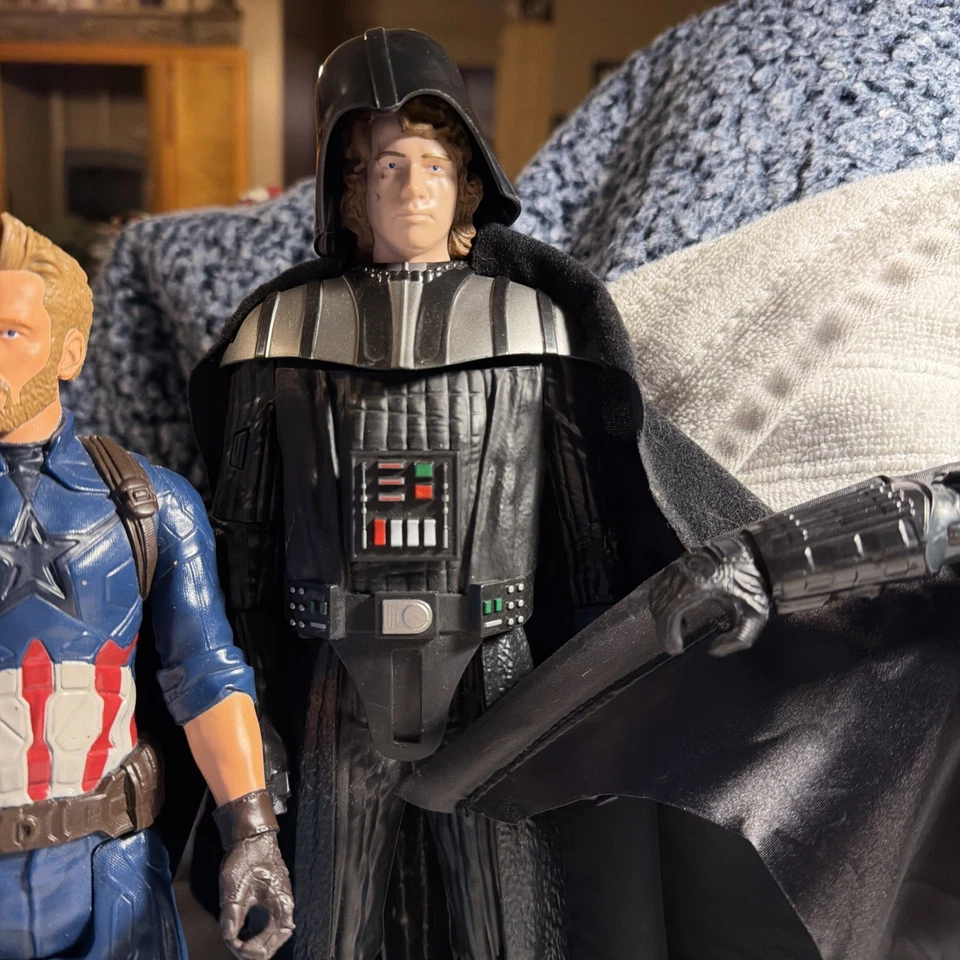 Lote Si 4 Figuras de Acción Buena Variedad Foto 3 de 4