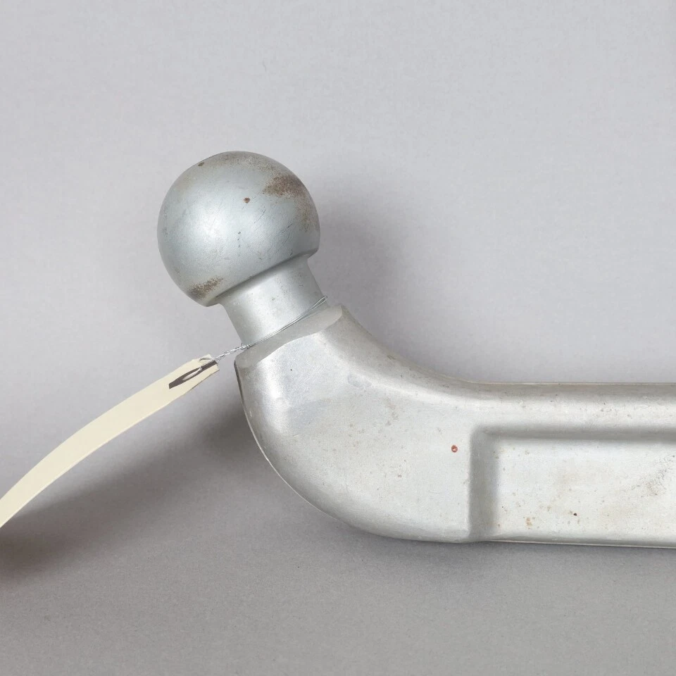 2001-2006 BMW 325i 330i Sedan Euro Westfalia Tow Hitch "Rare" 1095862 Used OEM Foto 3 de 4