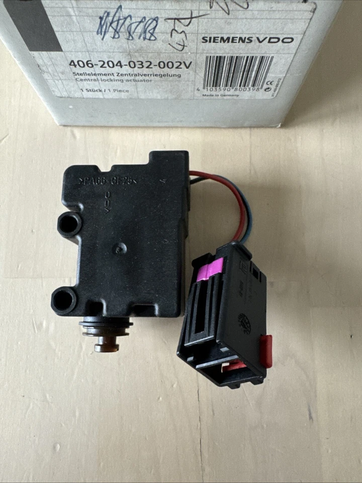 Siemens Tailgate Central Locking System For CORSA C D MERIVA 406-204-032-002V - Image 2 of 4