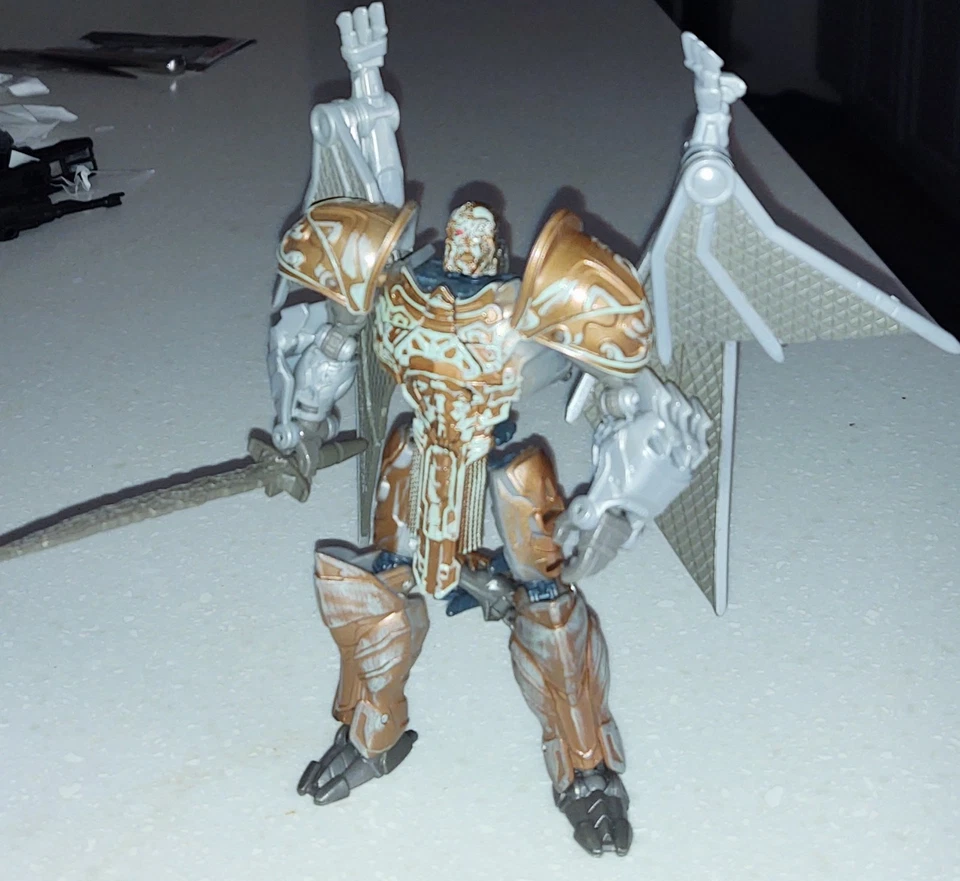 Transformers The Last Knight Skullitron complete Tlk Deluxe - Image 4 of 4