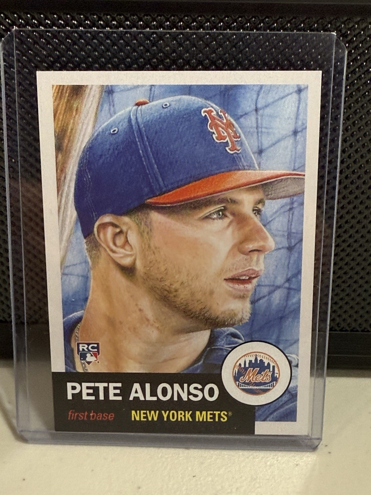 2019 Topps Living Set - Pete Alonso #176 /8695 (RC)