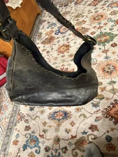 Dooney & Bourke Italy Black Leather Whipstitched Large Hobo Shoulder Bag READ⬇️ 