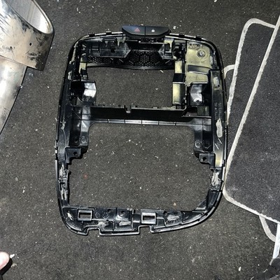 Renault Zoe 2016-2019 Display  Panel Trim Hazard Light 681045729R UK SELLER A10
