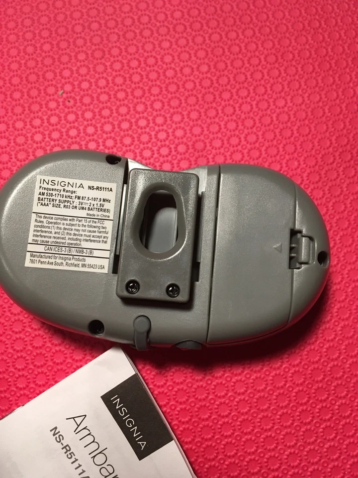 Radio AM/FM Digital Portátil Insignia NS-R5111A AZUL Sin Auriculares Nuevo Foto 3 de 4