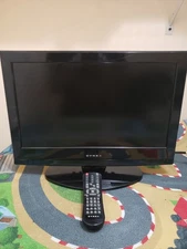 Dynex DX-19LD150A11 19-inch 720p LCD HDTV/DVD Combo- With Remote 