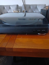 Denon DP-29F Black Belt Drive Turntable 33.3/45RPM Stereo RCA Output