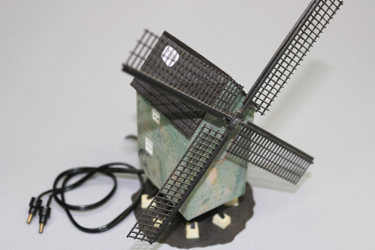 JOUEF - HANGAR DE FERME GRANGE GARAGE Maquette kit Neuf à monter HO 1