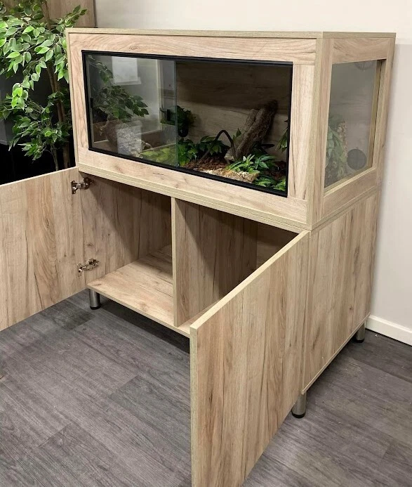 Picture 3 of 25