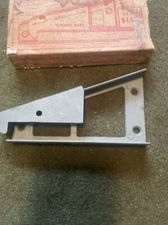 Vintage Craftmaster Bench Vise CRAFTSMASTER TOOL Co. USA.  NOS
