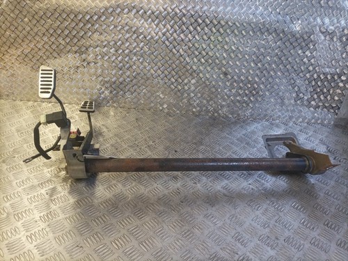HYUNDAI COUPE 2001-2009 CLUTCH PEDAL ASSEMBLY - Picture 3 of 8