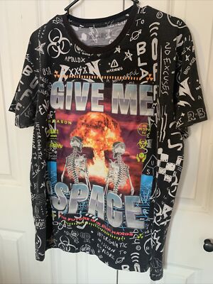 Reason Brand Give Me Space Short Sleeve Graphic T-Shirt Size Large Black
