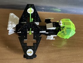 LEGO Space Police 6887 Allied Avenger Year 1991 Complete with Instructions No BOX