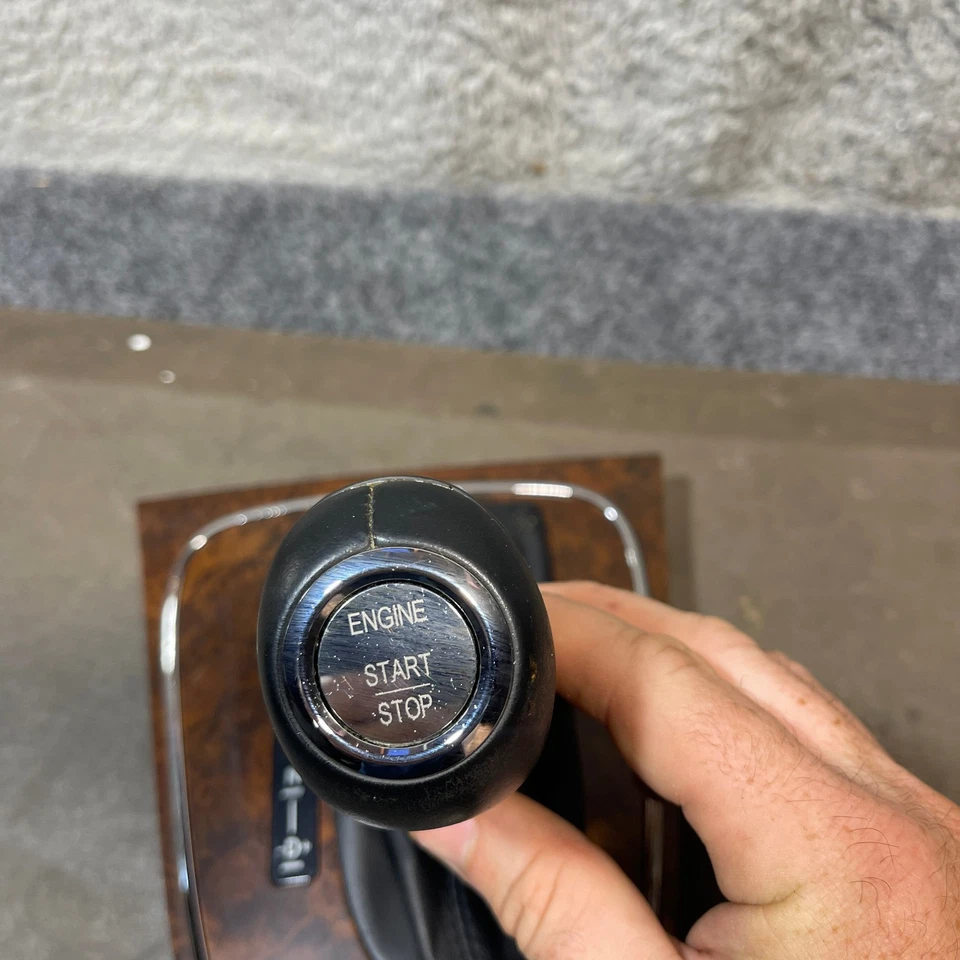 2006-2011 MERCEDES CLS CLASS CONSOLE CENTRAL CÂMBIO BOTA ACABAMENTO EM MADEIRA Keyless Go OE - Imagem 2 de 4