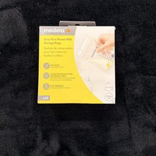 Medela Easy Pour Breastmilk Storage Bags 50 Count 210ml