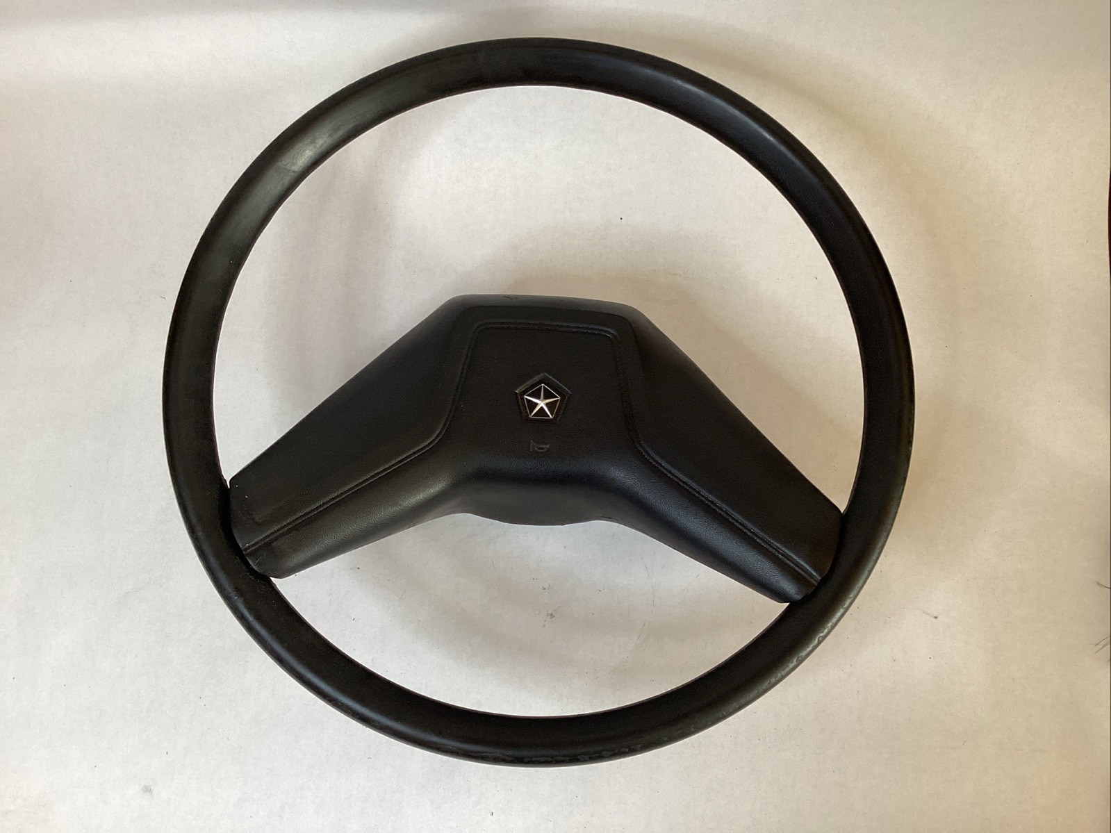 OEM 1986-1993 Dodge Ram Truck Steering Wheel Black D/W Series 81-93 Ramcharger