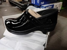Dansko Women's Professional Clog Black Patent Leather 41 406-020202