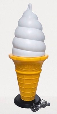 【WIND AND SEA / ICECREAM】 TOMI Sujahta Soft Serve Ice Cream Illuminated Promotional Sign