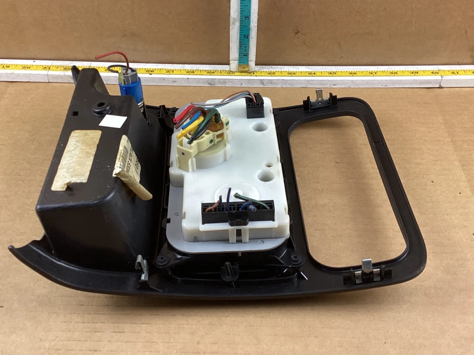 Jeep Liberty 2004-2007 calefacción aire acondicionado control de temperatura P55037533AE fabricante original Foto 3 de 4