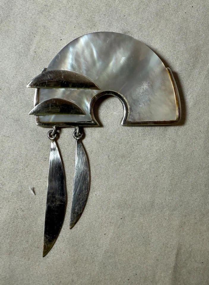 Broche prendedor colgante vintage hecho a mano artesanal concha de madreperla plata esterlina Foto 2 de 4