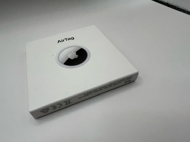 Genuine Original Apple AirTag for iPhone iPAD Original MX532ZP/A