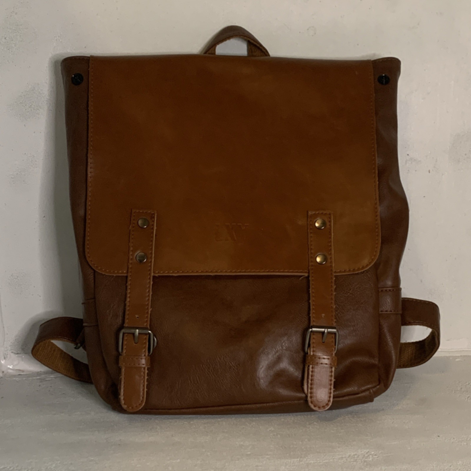 LXY Brown Men's Backpack Buckle Flap Magnetic Snap Zip Pockets Adjustable
