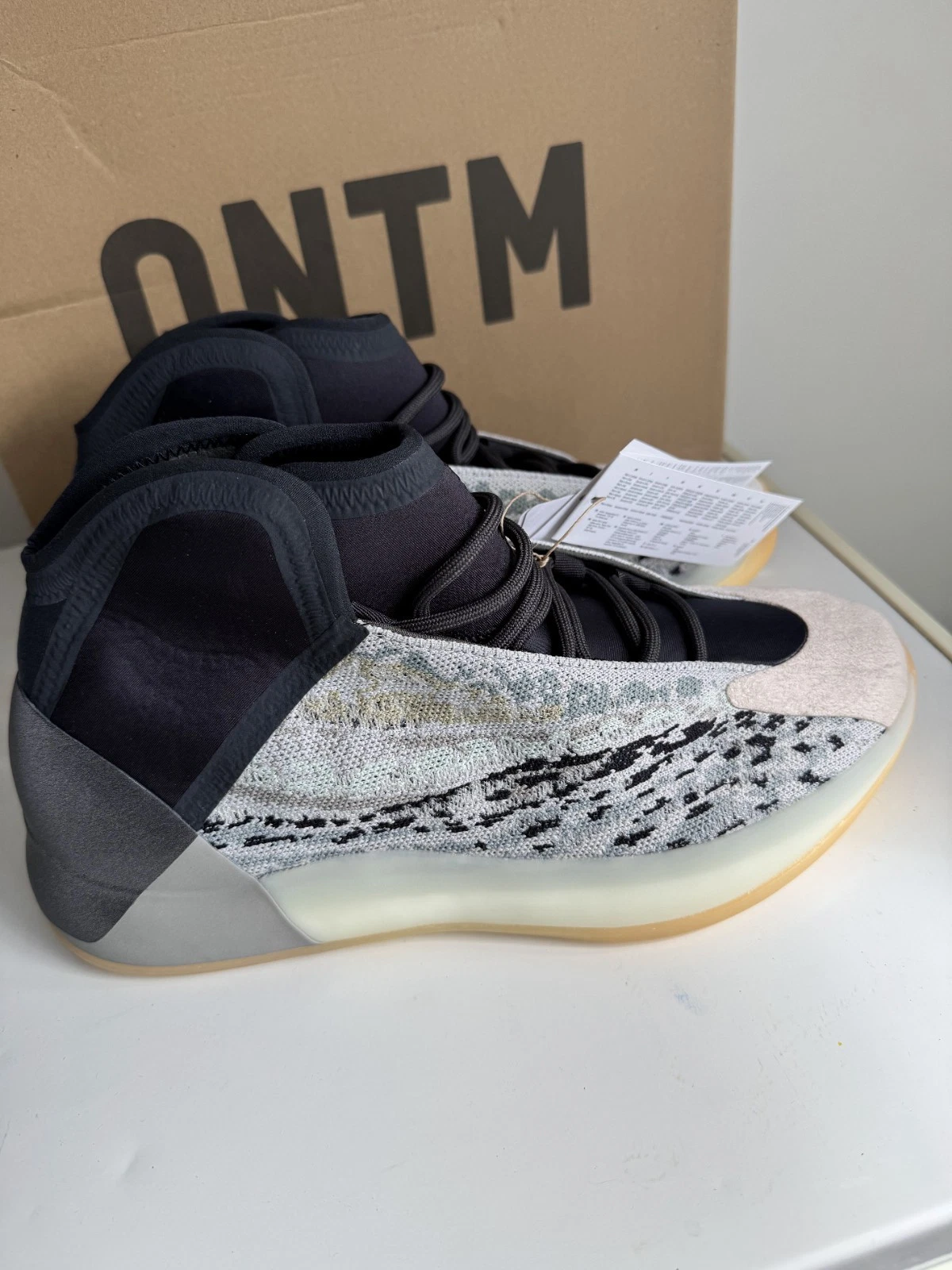 Scarpe da ginnastica Adidas YEEZY QNTM Quantum UK 11