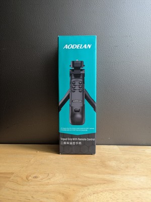 AODELAN Tripod Grip With Remote Control