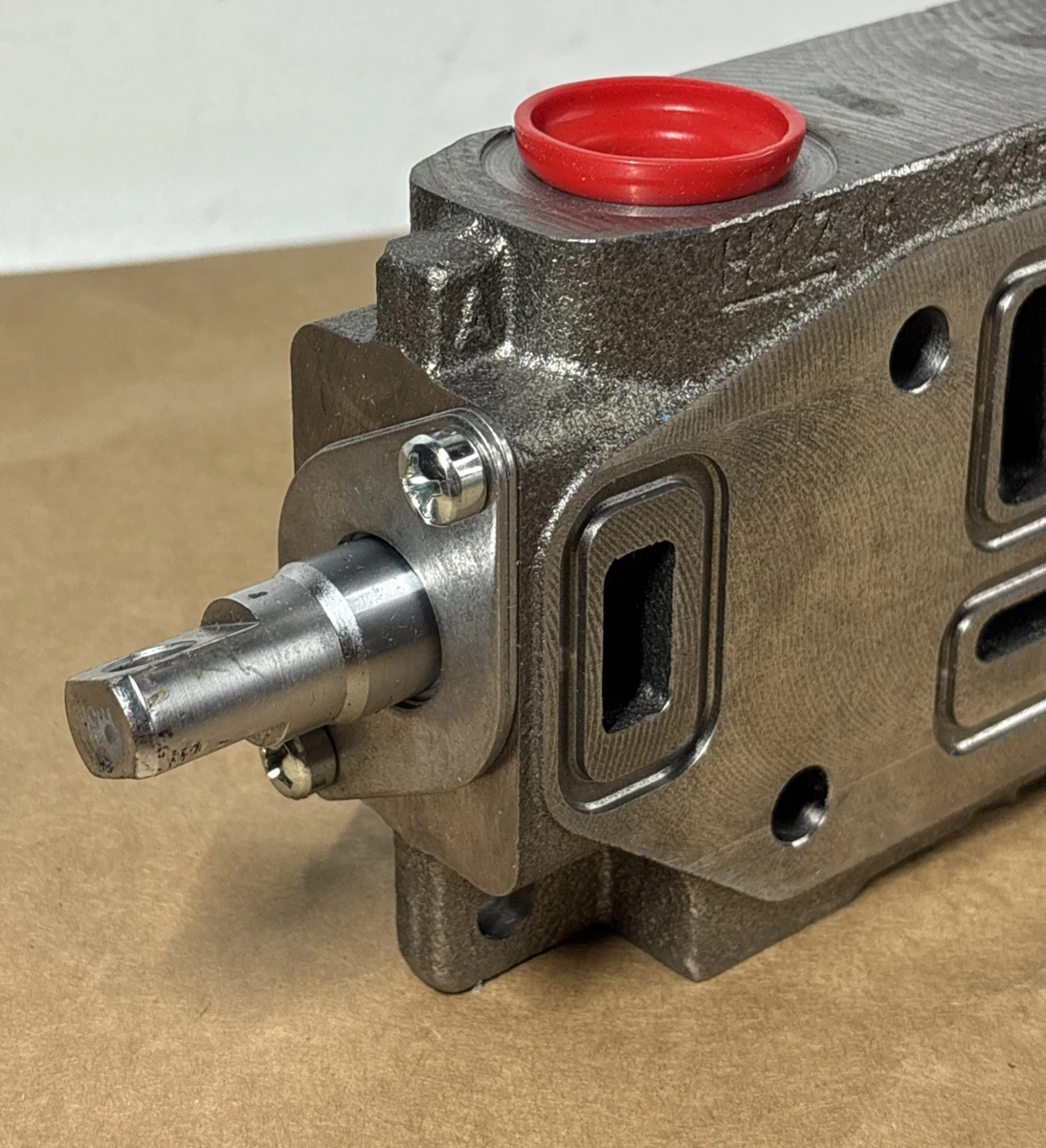 Parker HYZ 347-1800 Hydraulic Sectional Control Valve photo 4