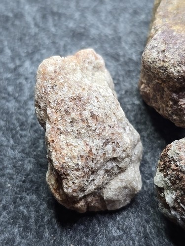 Almandine Garnet Trio In Georgia Quartz A24 - Picture 6 of 6