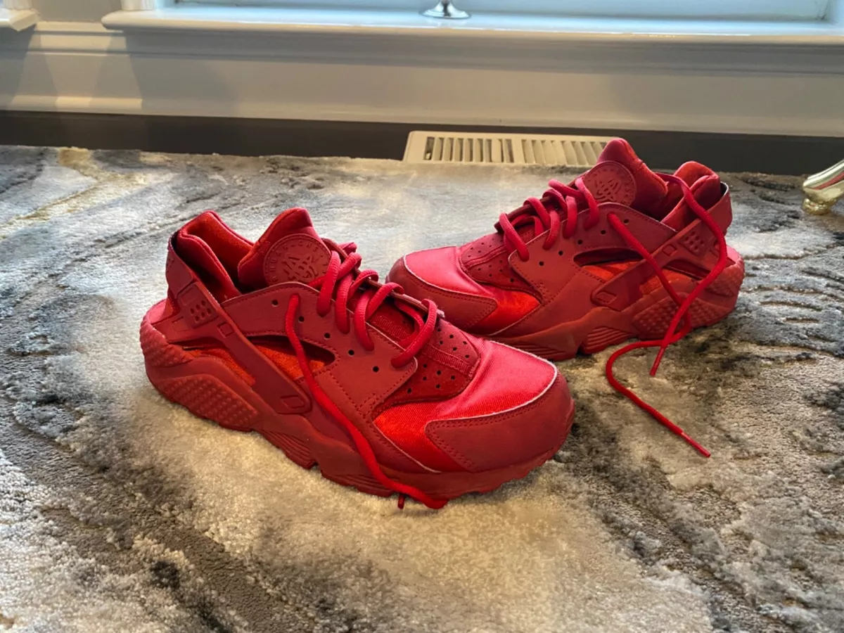 Triple red huarache men cheap
