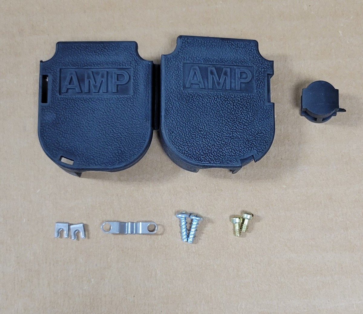 NEW TYCO 5749626-2 CONN BACKSHELL 25POS 120/180DEG | eBay