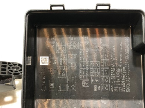 MITSUBISHI MIRAGE 2020 MK6 1.2 GASOLINA CAJA DE FUSIBLES PLACA DE RELÉ CAJA DE FUSIBLES/2013-23 - Imagen 10 de 12