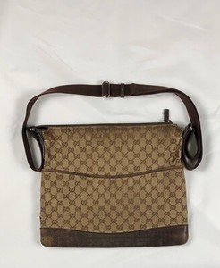 gucci vintage messenger bag