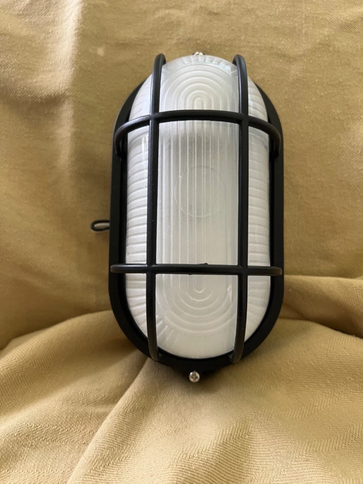 Уличный настенный светильник с овальной головкой морской - Изображение 2 из 4