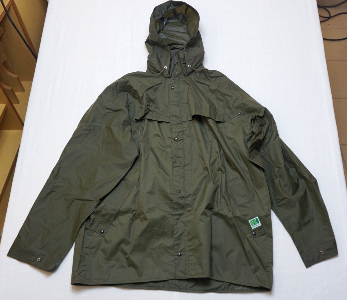 Helly Hansen Raincoat Made in Norway Mens Jacket Hood Sailing