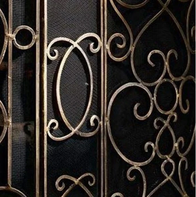 Pantalla de chimenea de pergamino de hierro ornamentado de cuarto francés estilo vintage pantalla de fuego Foto 2 de 4