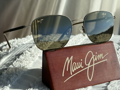 Maui Jim Crater Rim MJ 824 16M Gold Tone Titanium Frame + Bronze