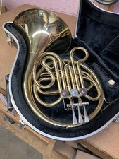 Palatino Single French Horn with Case and Mouthpiece 3 Valve WI-823-FH