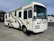 2004 National Tropical T350, Class A, Motor Home, RV, Camper, Diesel, 3 Slides